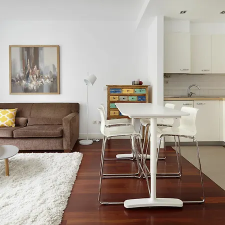 Plaza Guipuzcoa By Feelfree *